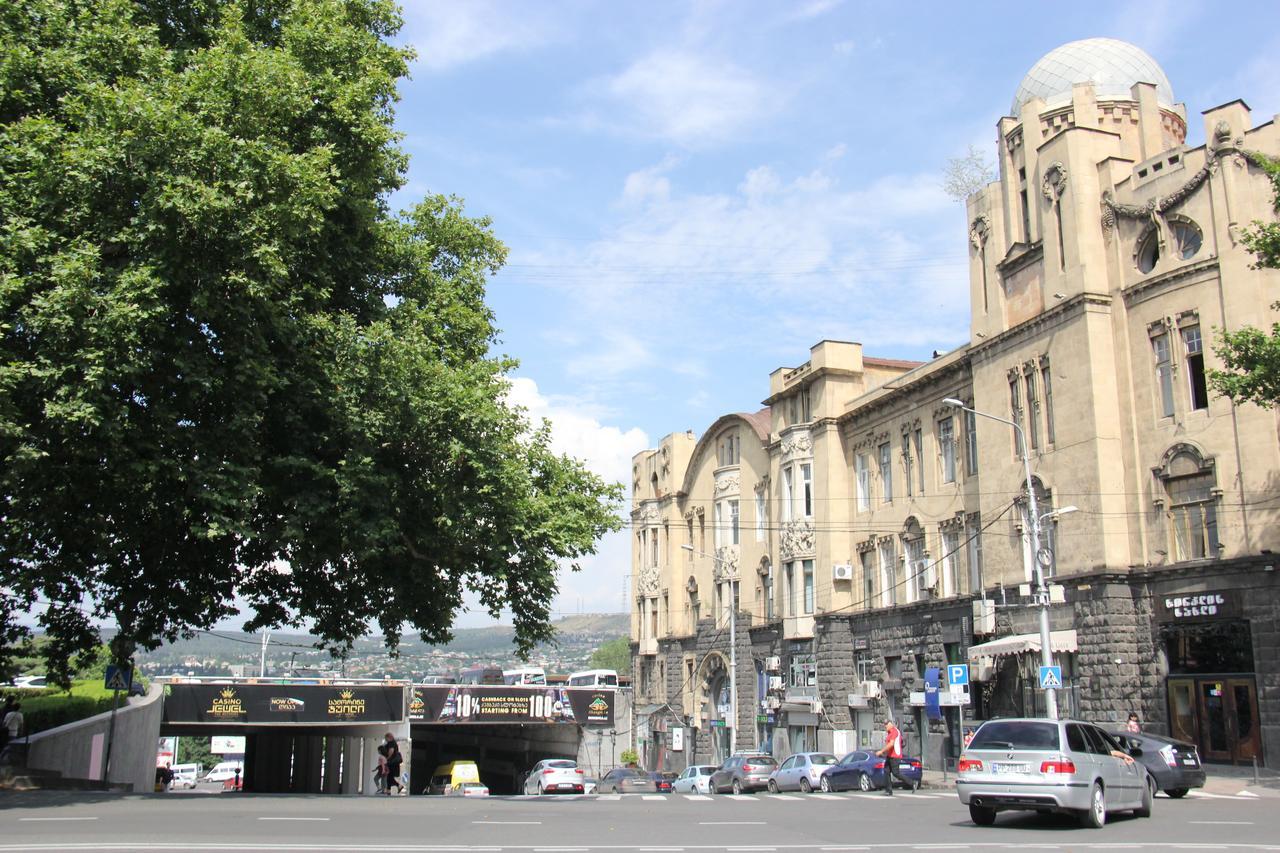 Home25 Tiflis Dış mekan fotoğraf
